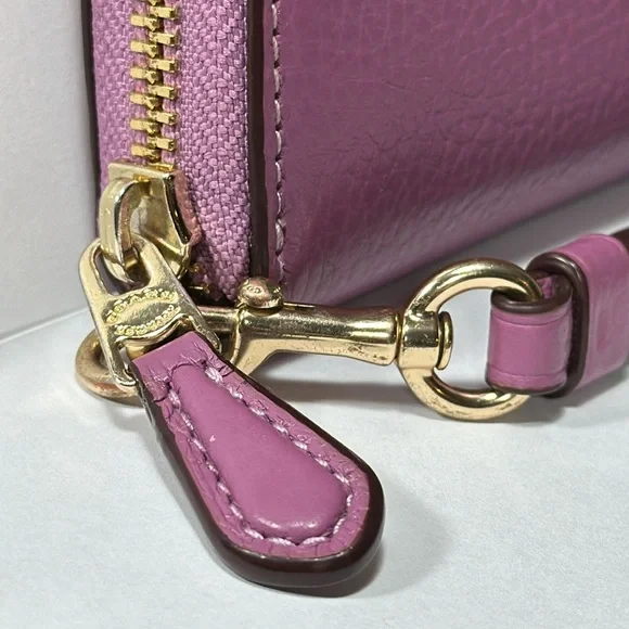 *HTF COLOR* COACH Accordion Zip Wallet With Wristlet Strap - Picture 6 of 16